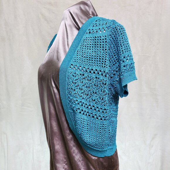 Brilliant Blue Netted Crochet Cardigan Shrug - Picture 3 of 6